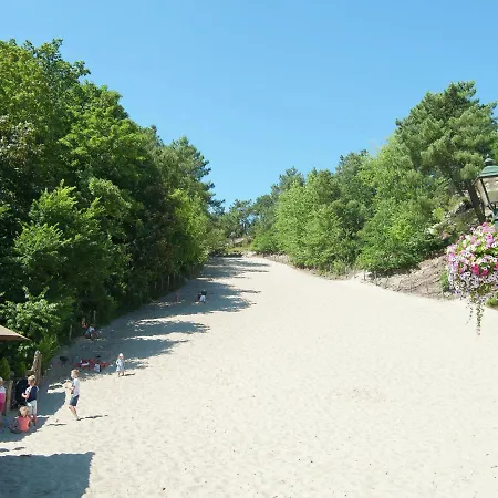 In With Fenced Schoorl